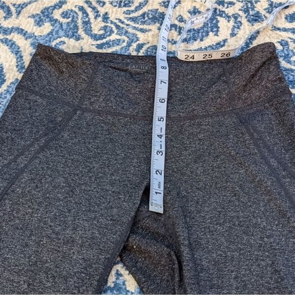Athleta workout pants - Picture 3 of 10